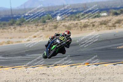 media/Oct-20-2024-CVMA (Sun) [[d4a3dff211]]/Race 3-Amateur Supersport Middleweight/